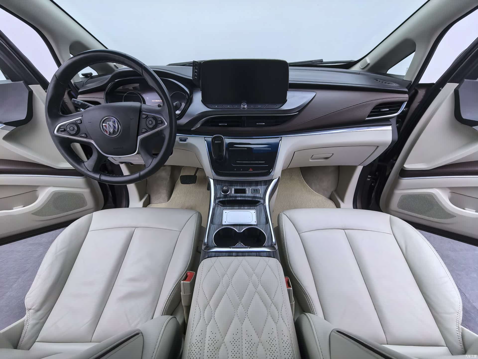 Buick GL8, 2020 9
