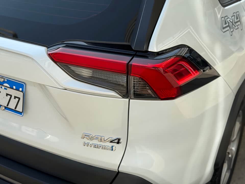 Toyota RAV4 Rongfang Dual Engine E+