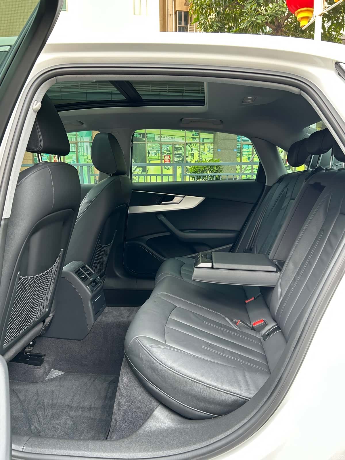 Audi A4L, 2019 12