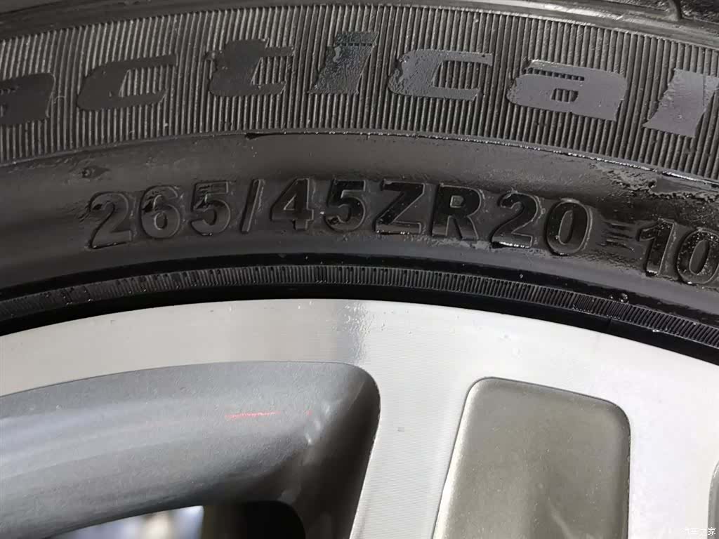 Mercedes-Benz GLE, 2015 24