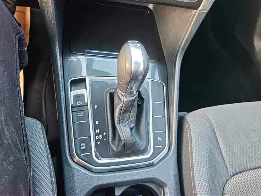 Volkswagen Golf*Jiayu