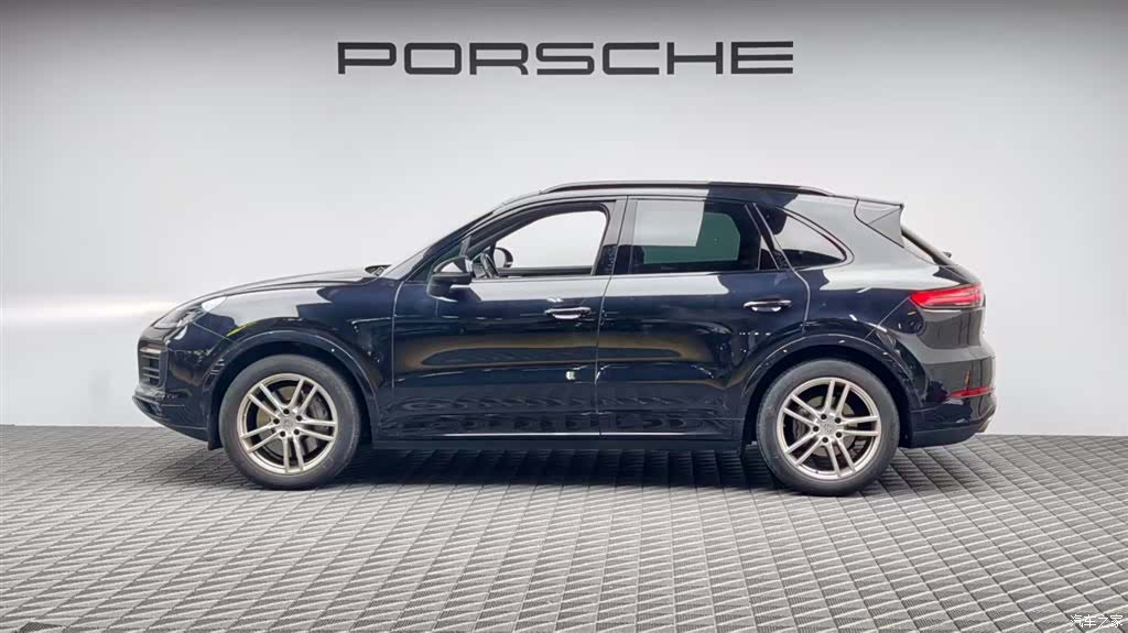 Porsche Cayenne, 2022 4