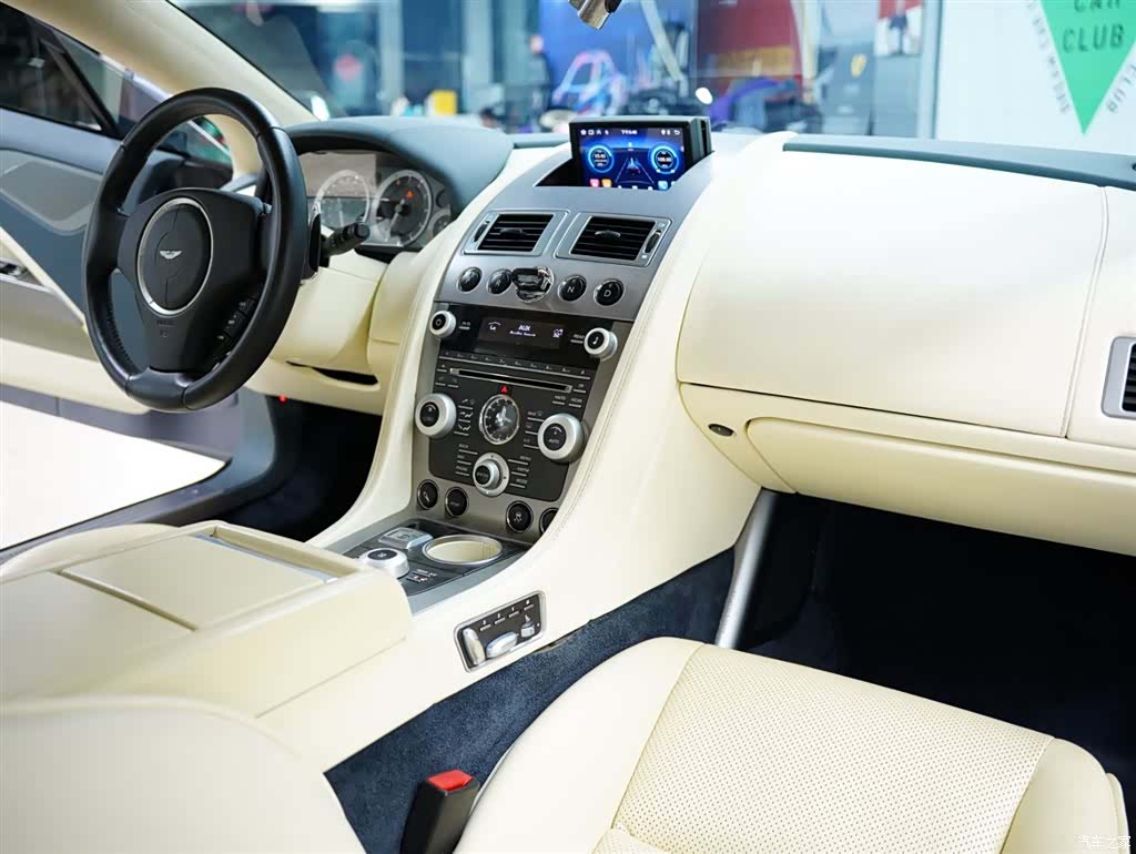 Aston Martin Rapide, 2011 54