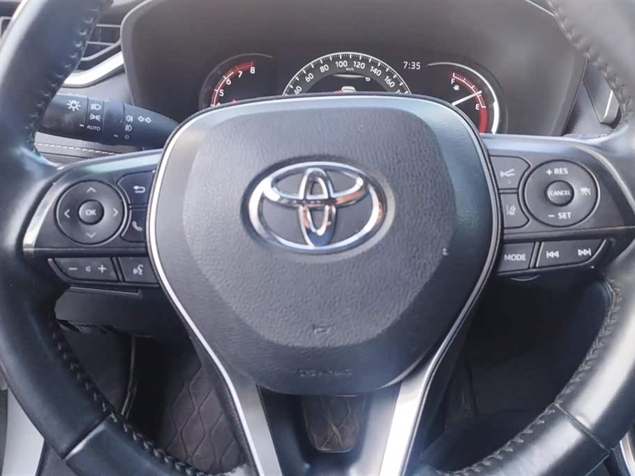 Toyota RAV4 Rongfang