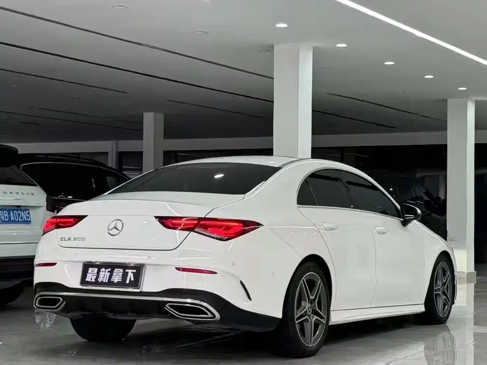 Mercedes-Benz CLA