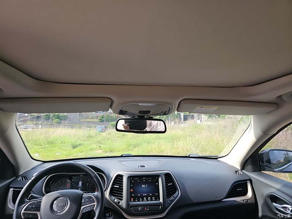 Jeep Cherokee, 2016 9