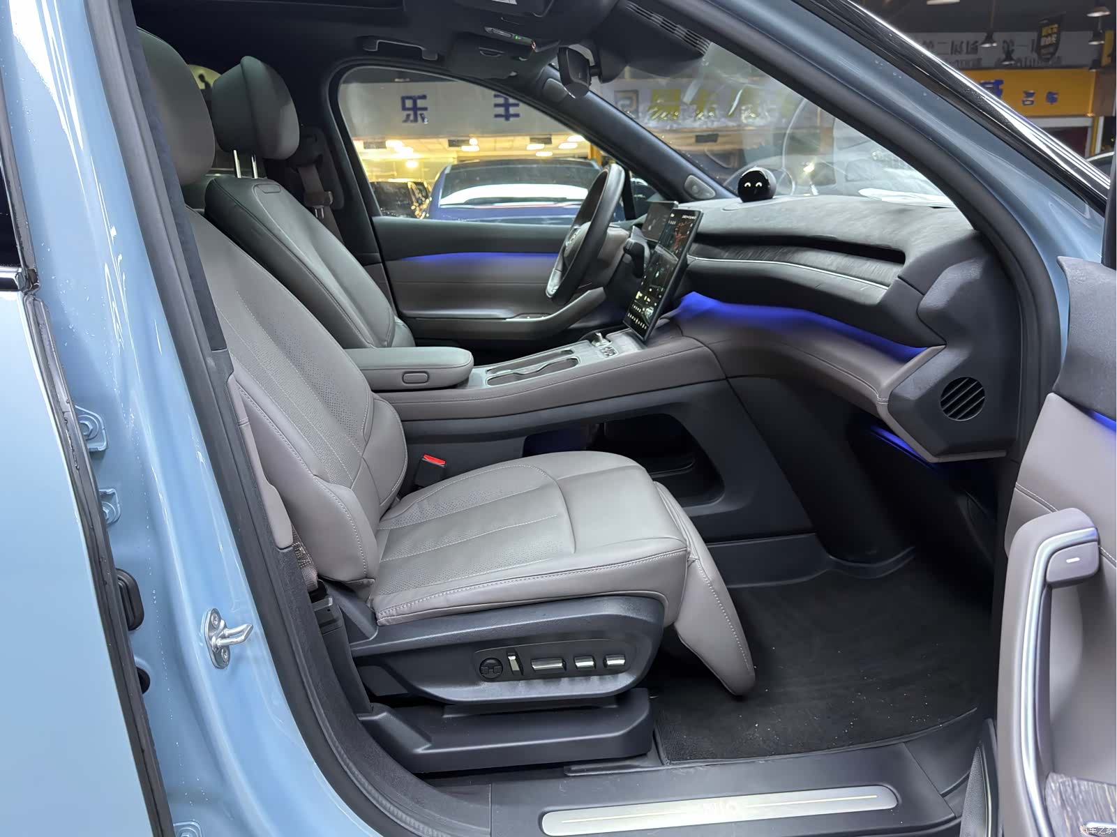NIO ES7, 2023 10