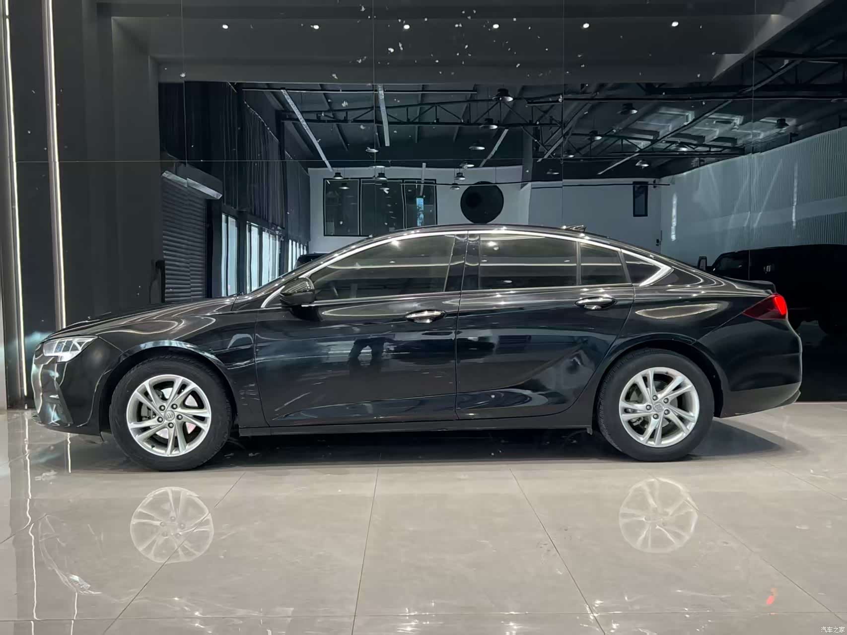 Buick Regal, 2021 4