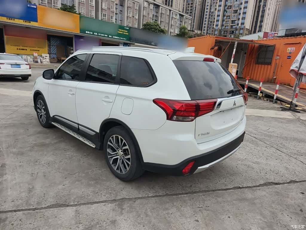 Mitsubishi Outlander, 2018 все фото
