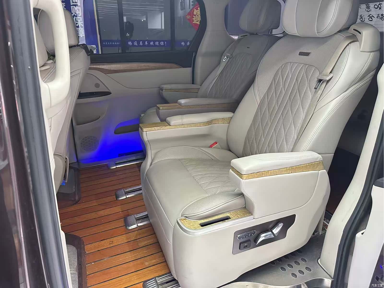 Buick GL8, 2019 все фото