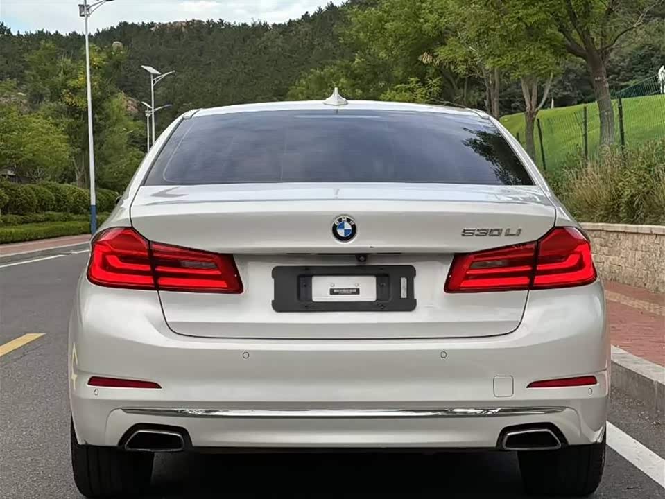 BMW 5 series BMW 5 series
