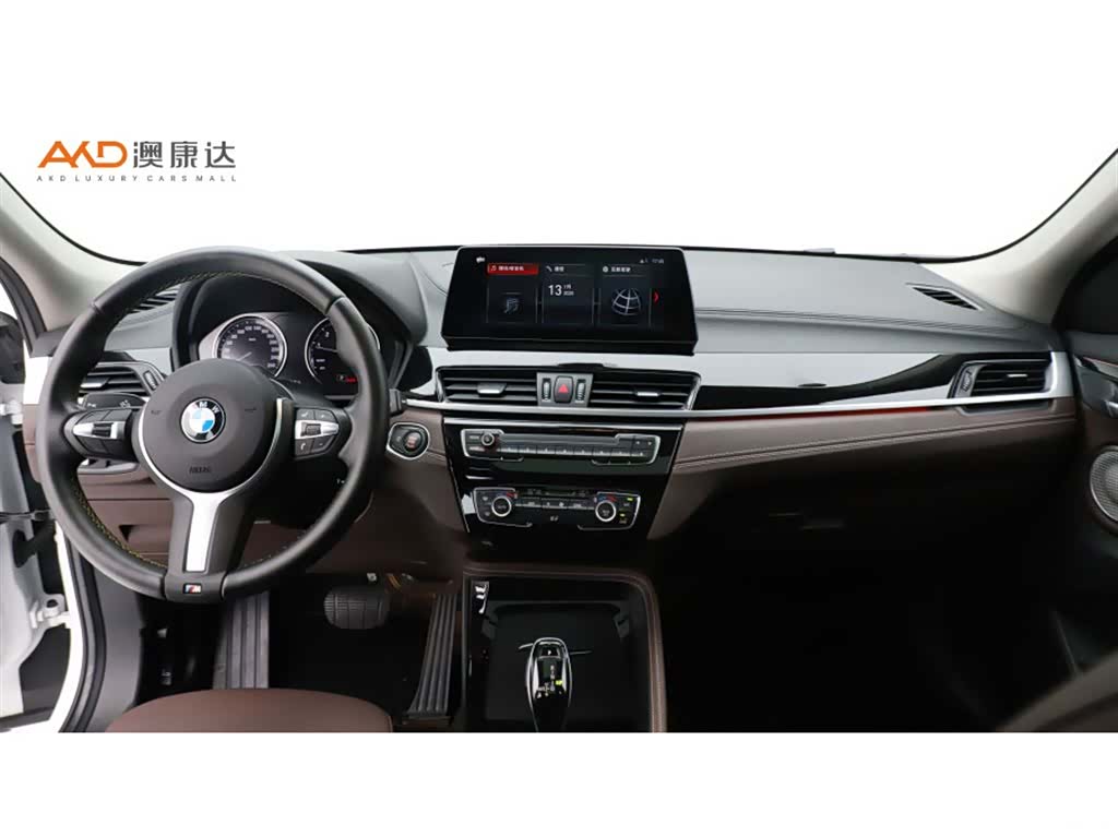 BMW X2, 2023 все фото