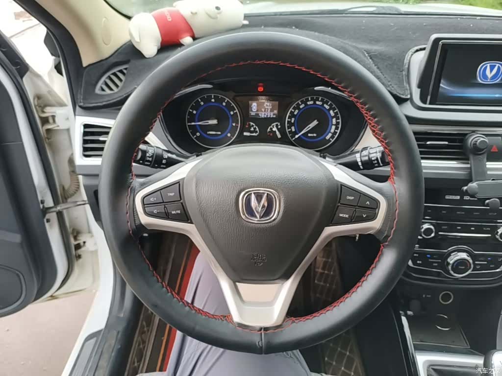 Changan V7, 2015 11
