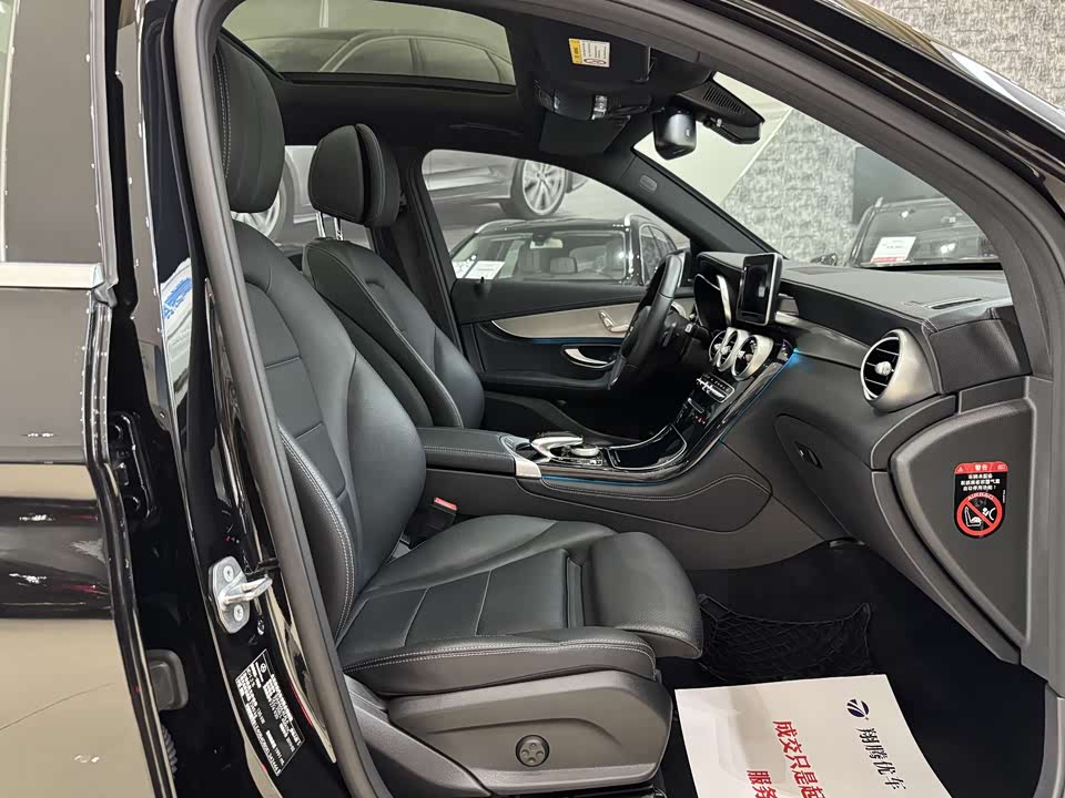 Mercedes-Benz GLC Mercedes-Benz GLC