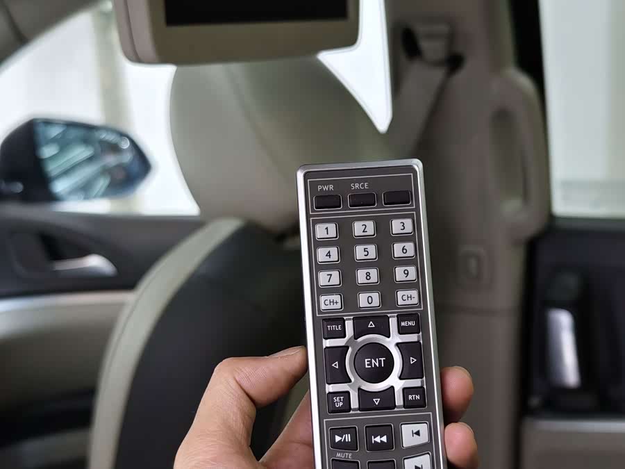 Buick GL8 2014, фото 34