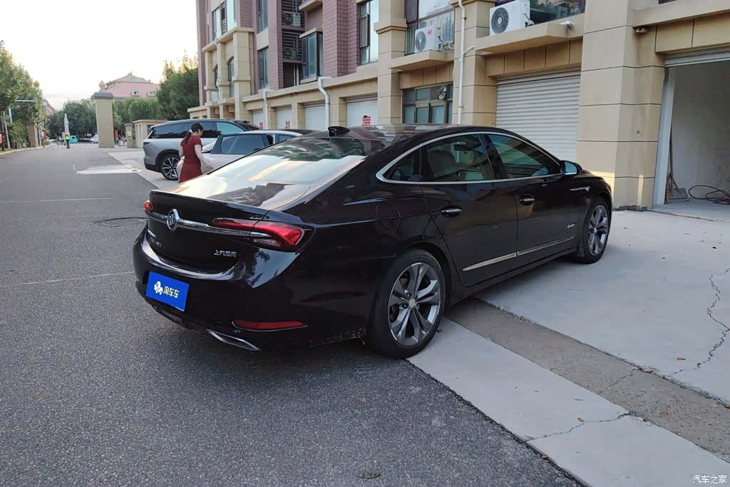 Buick LaCrosse, 2021 3