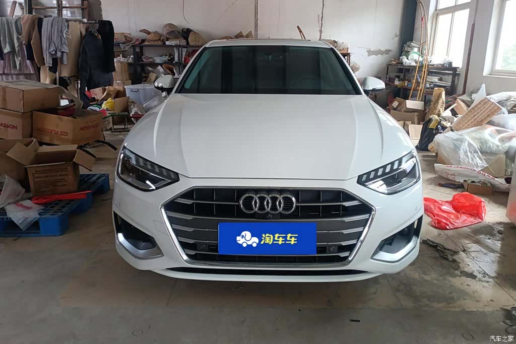 Audi A4L, 2022 2