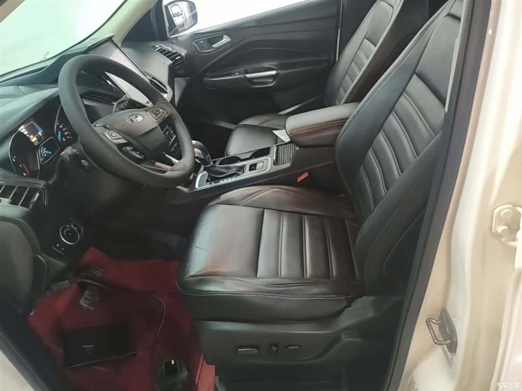 Ford Kuga, 2019 15