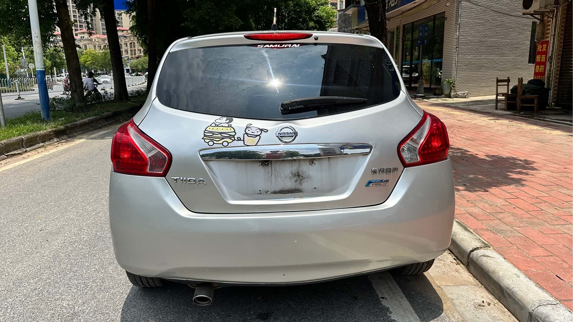 Nissan Tiida, 2012 4