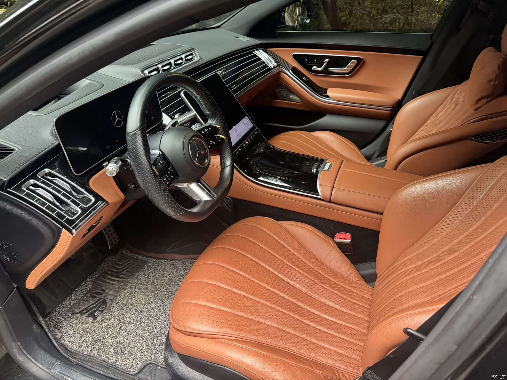 Mercedes-Benz S-Class, 2022 4
