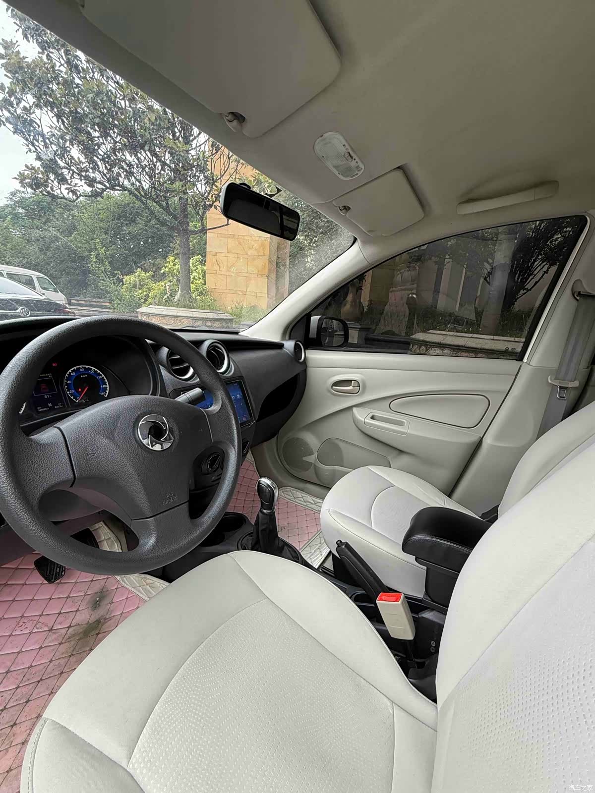 DongFeng ER30, 2018 все фото