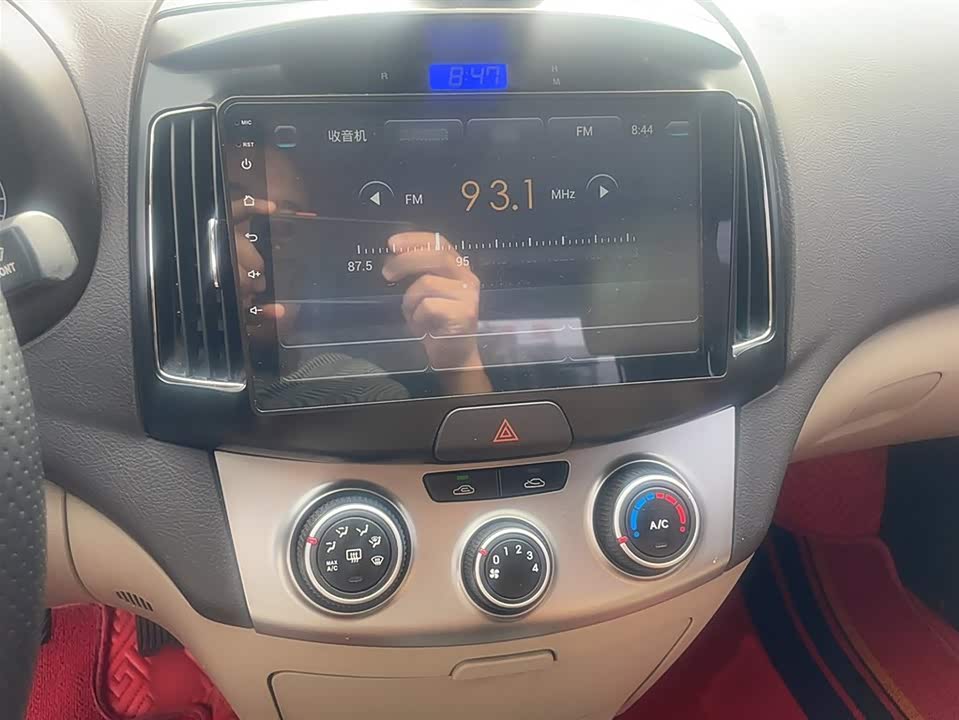 Hyundai Yuedong