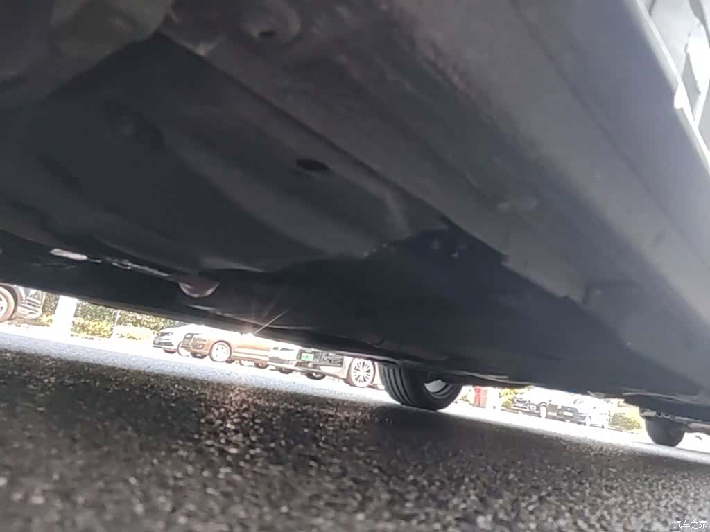 Audi A4L, 2021 8