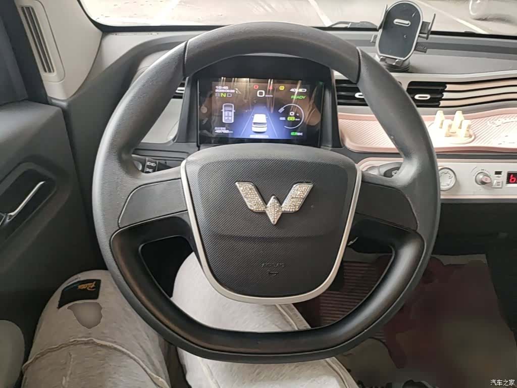 Wuling MINIEV, 2022 11
