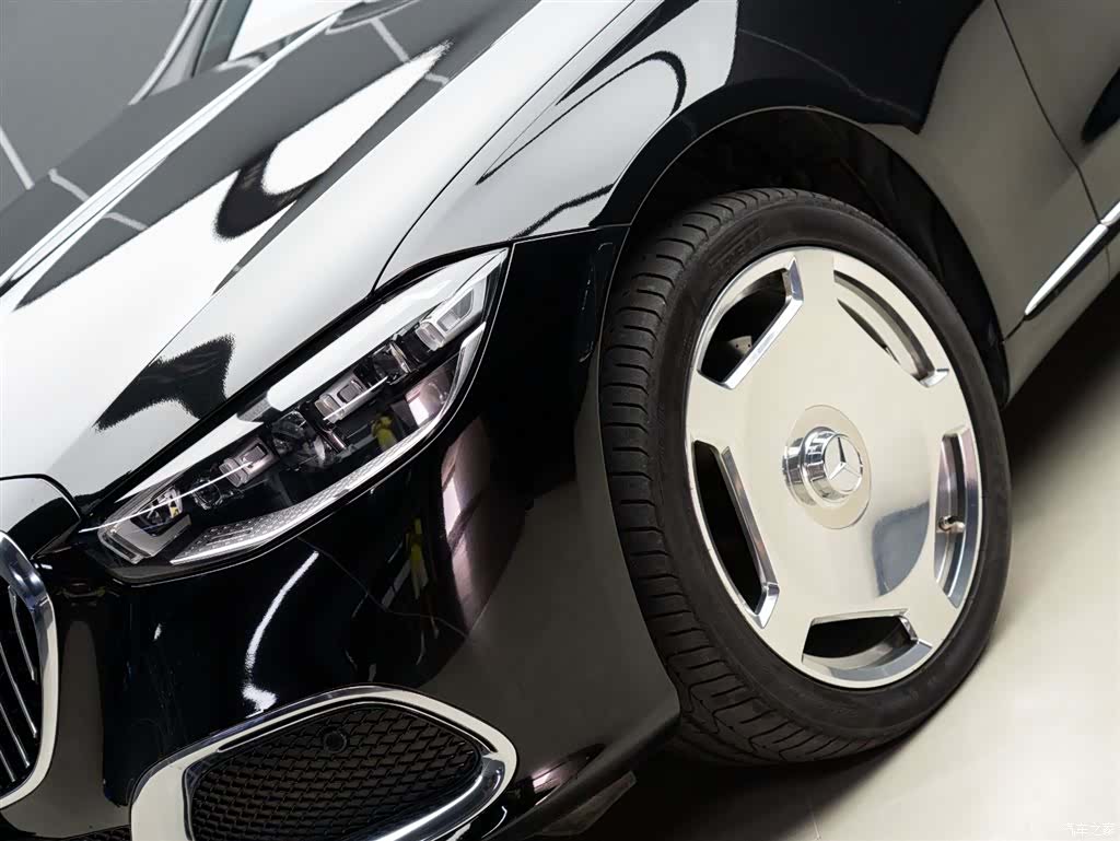 Maybach S-Class, 2024 3