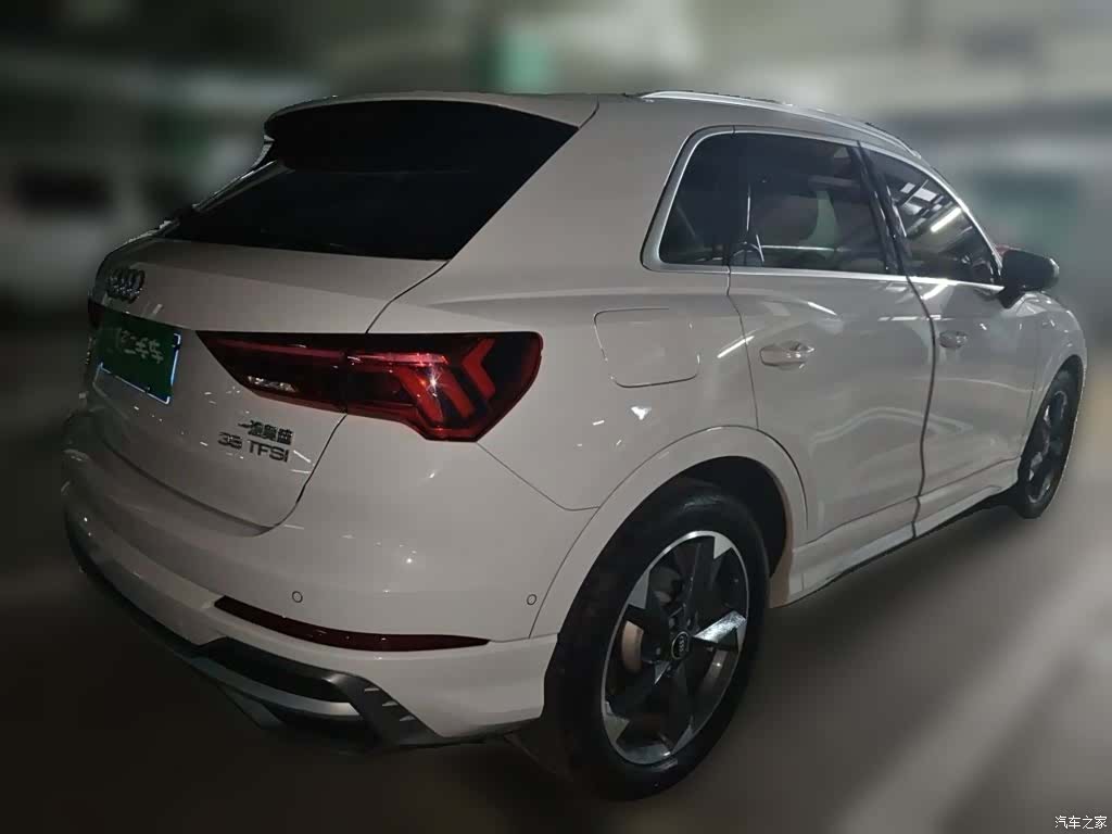 Audi Q3, 2022 4