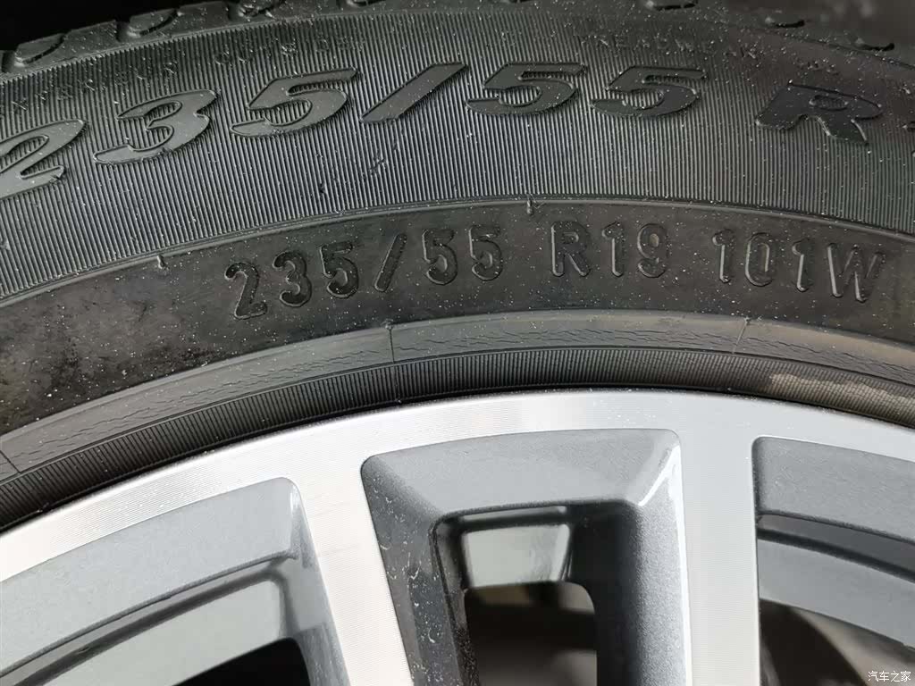Audi Q5L, 2019 24
