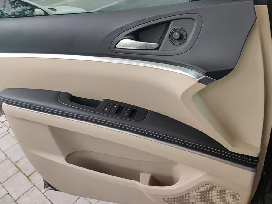 Buick GL8 2023, фото 7