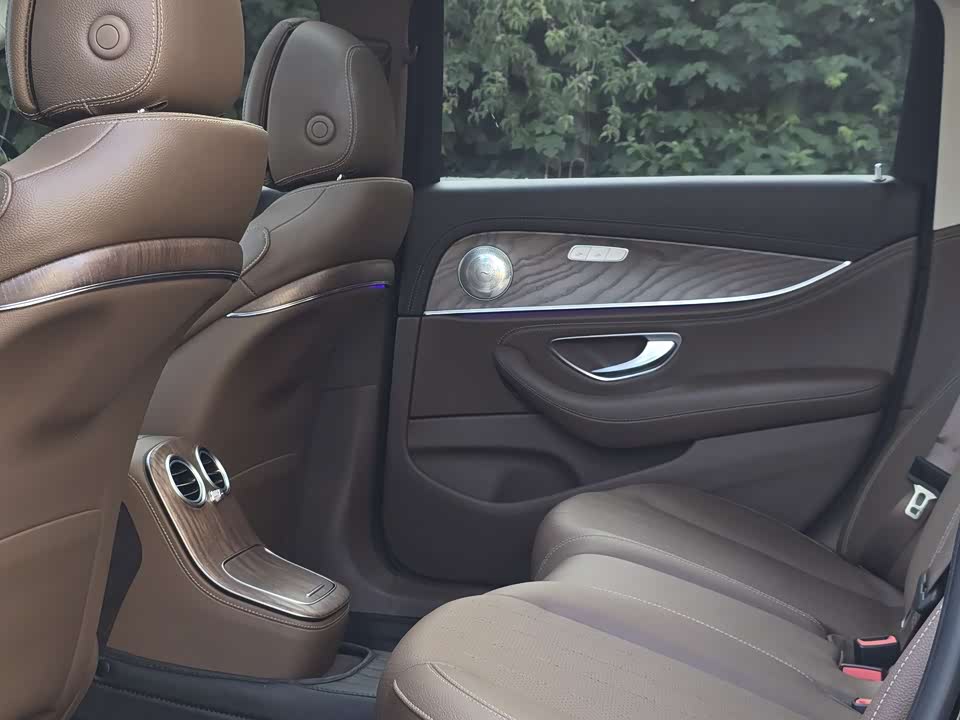 Mercedes-Benz E-class Mercedes-Benz E-class