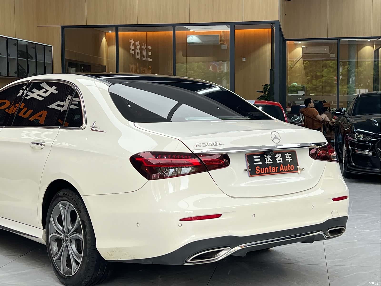 Mercedes-Benz E-Class, 2021 16