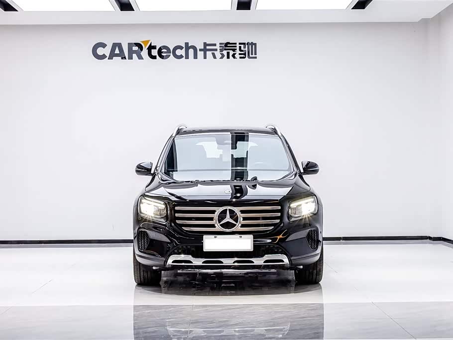 Mercedes-Benz GLB Mercedes-Benz GLB