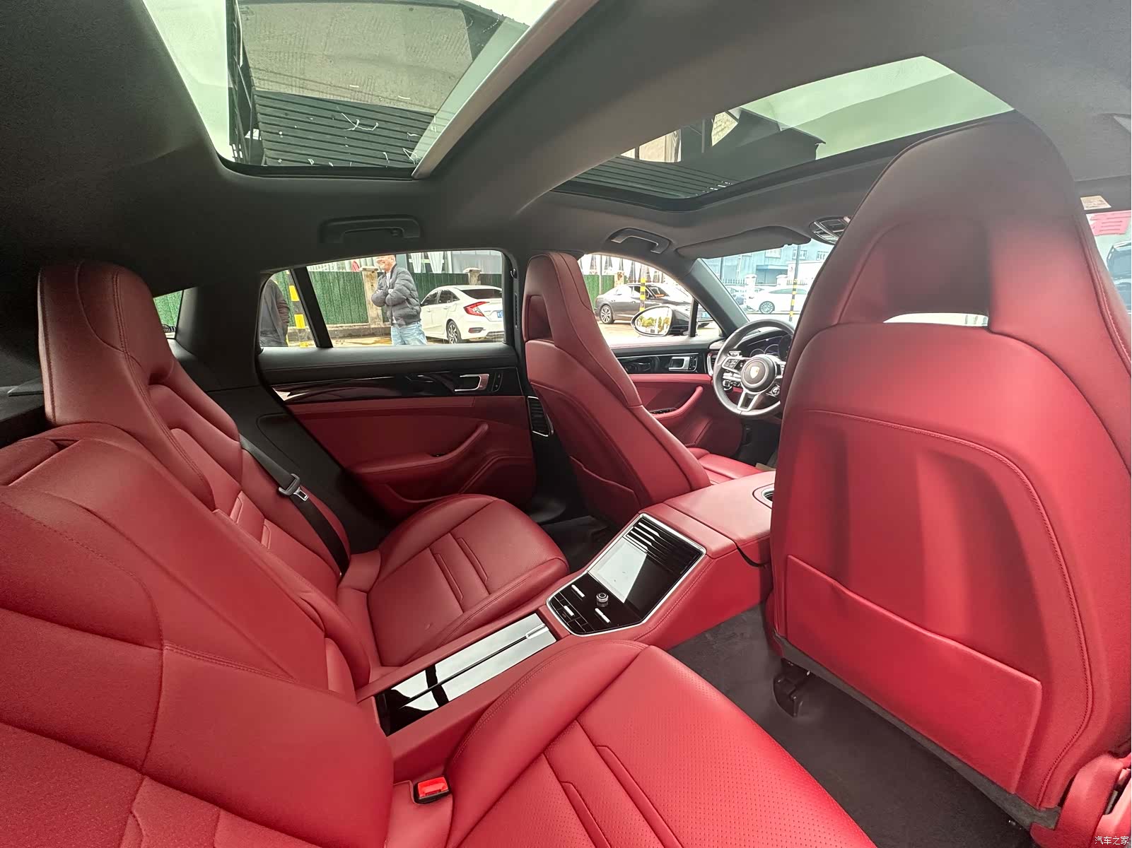Porsche Panamera, 2020 11