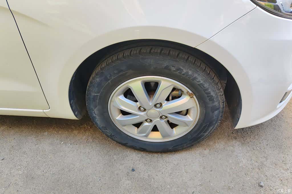 Kia K2, 2015 6