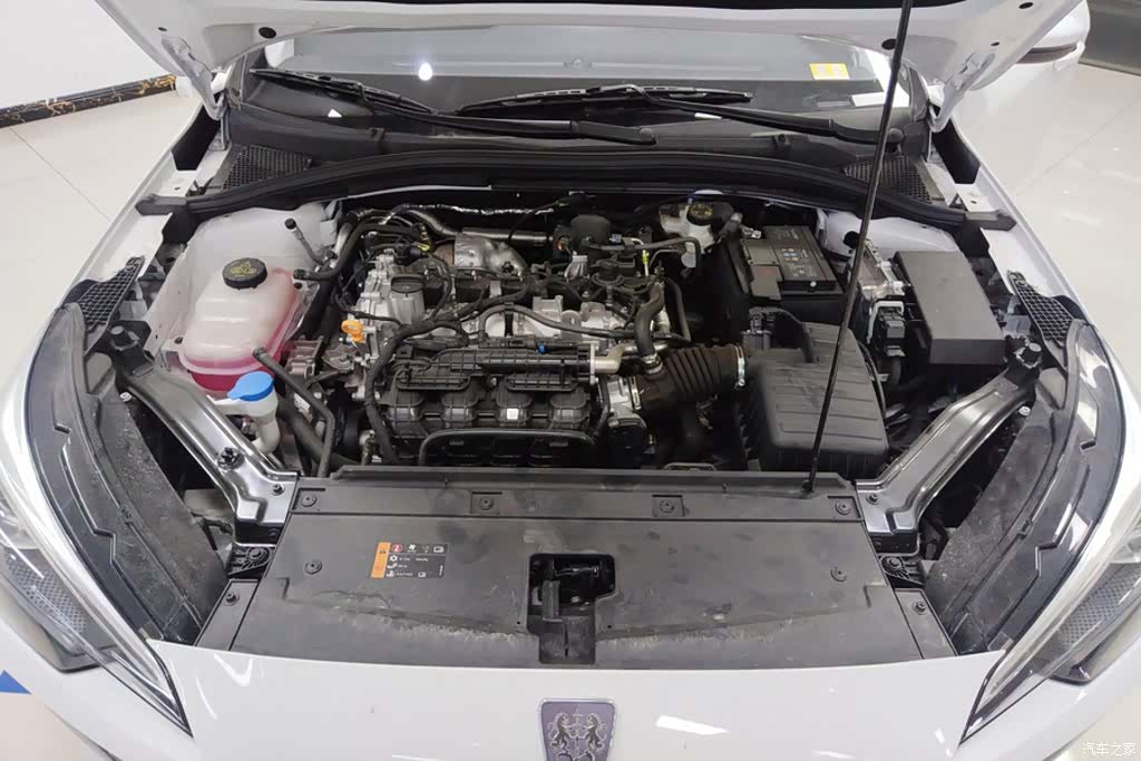 Roewe i5, 2025 10