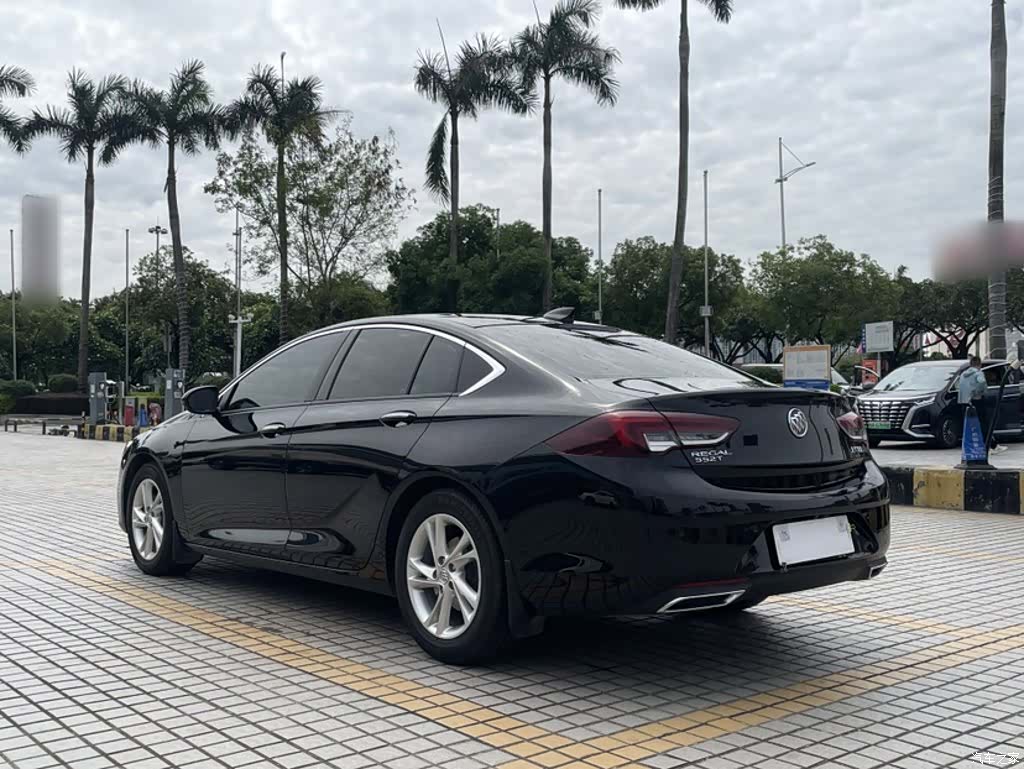 Buick Regal, 2023 25
