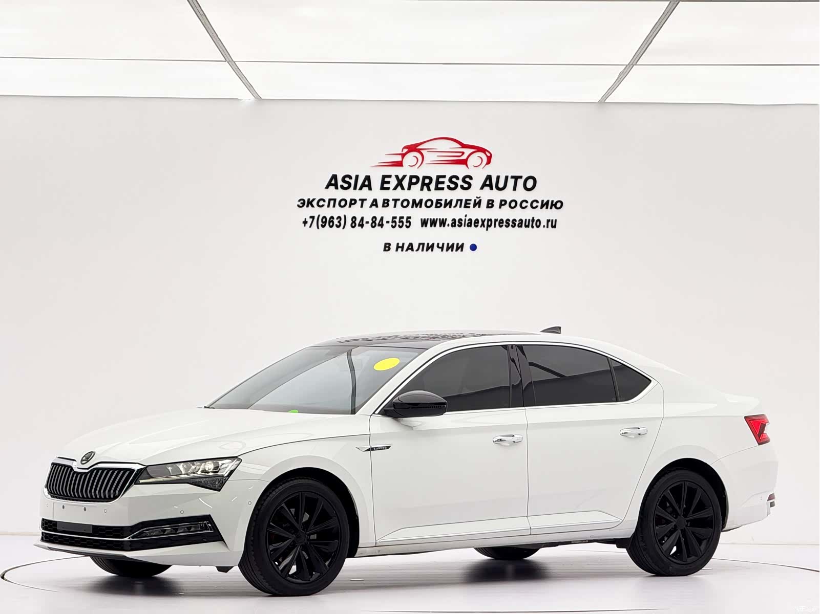 Skoda Superb, 2023 1