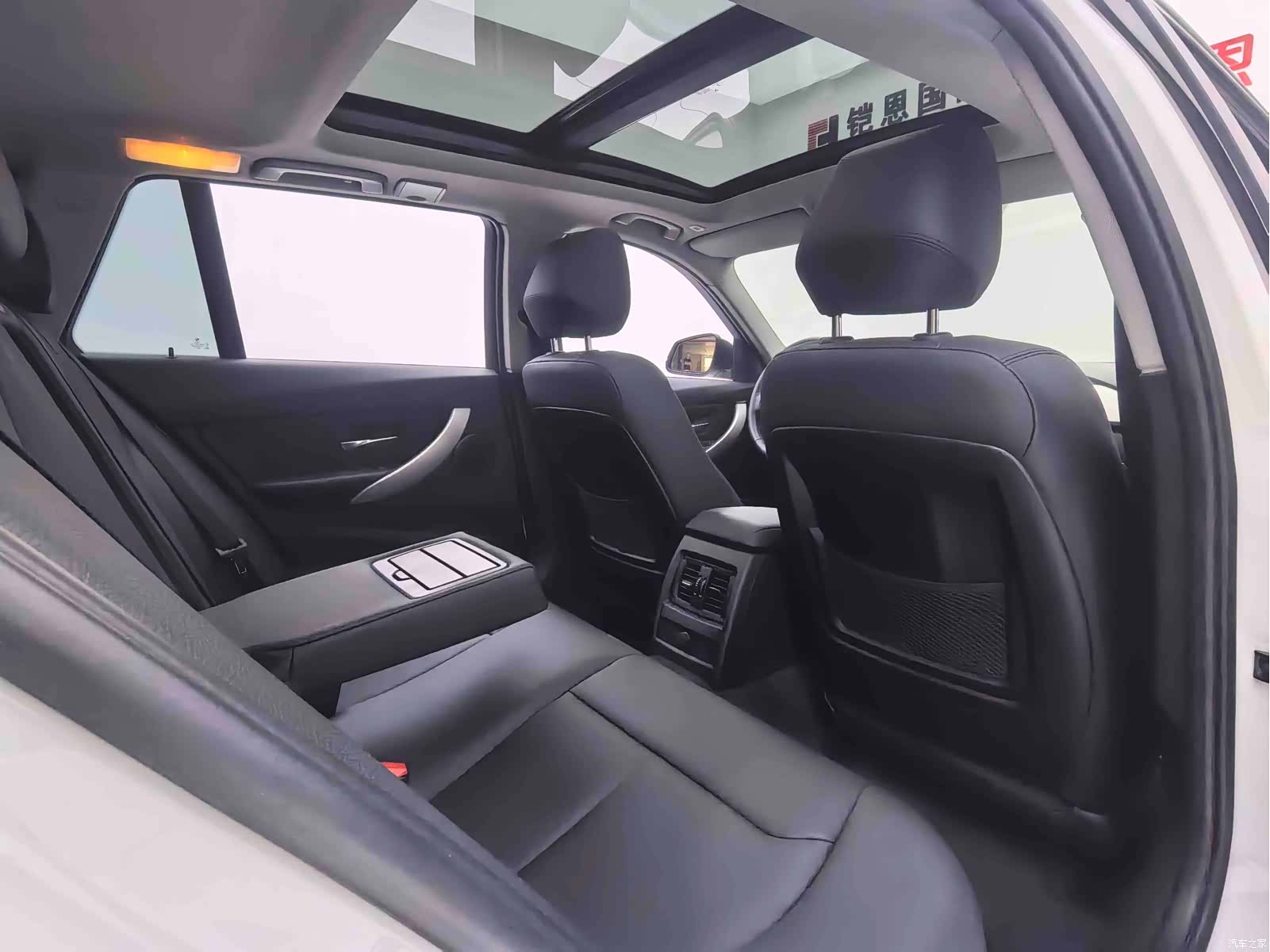 BMW 3 Series, 2016 15