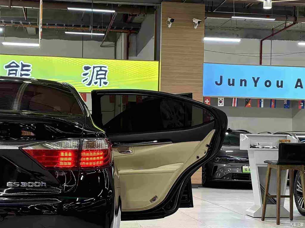 Lexus ES, 2015 20