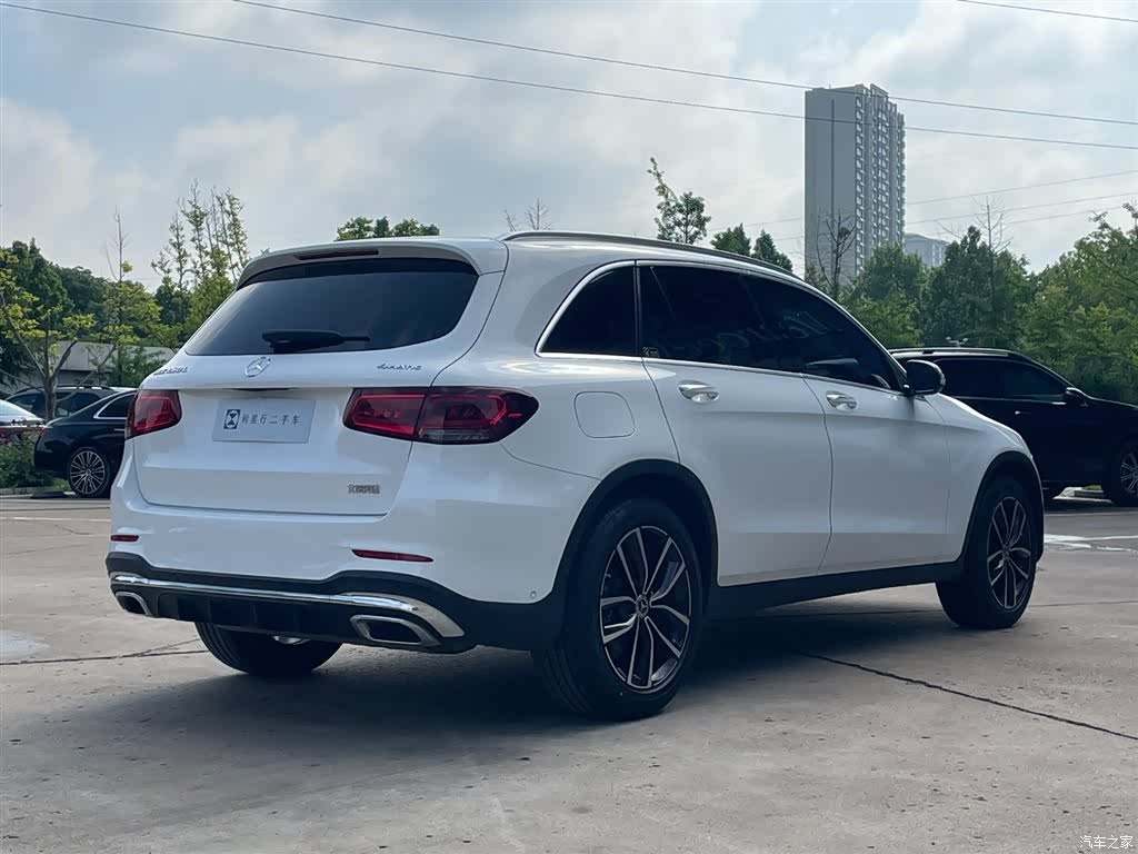 Mercedes-Benz GLC, 2022 4