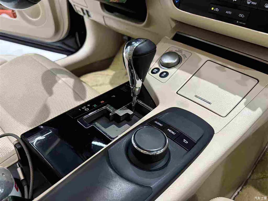 Lexus ES, 2015 27