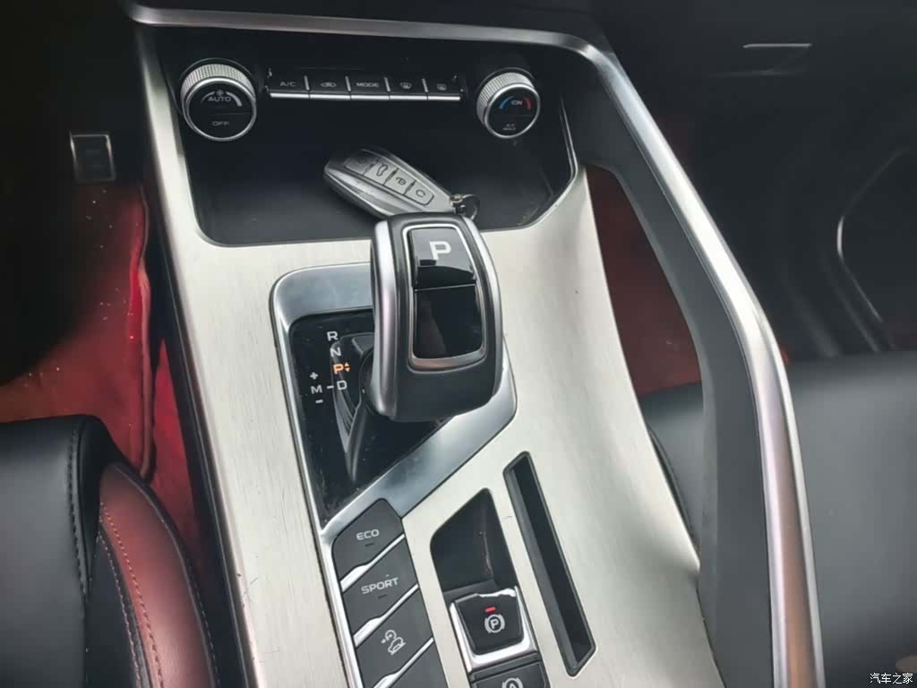 Geely Coolray, 2020 14