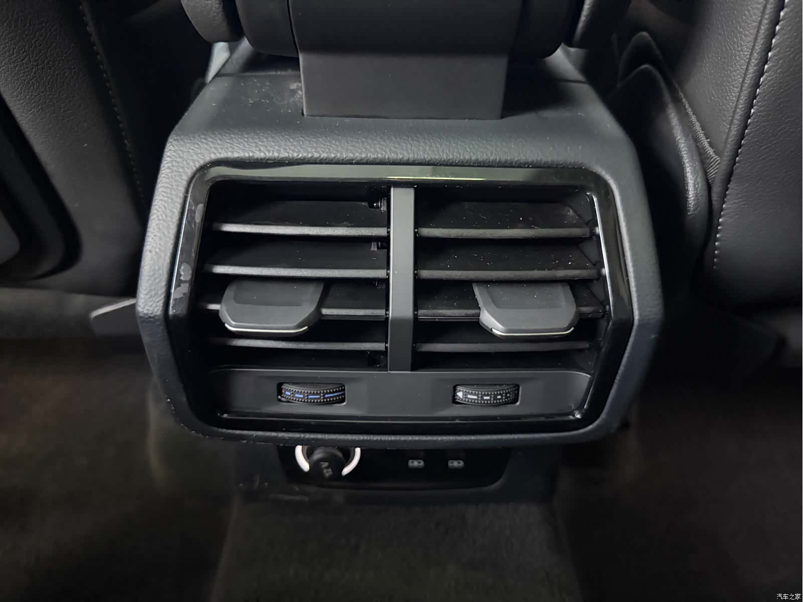 Audi Q3, 2023 23