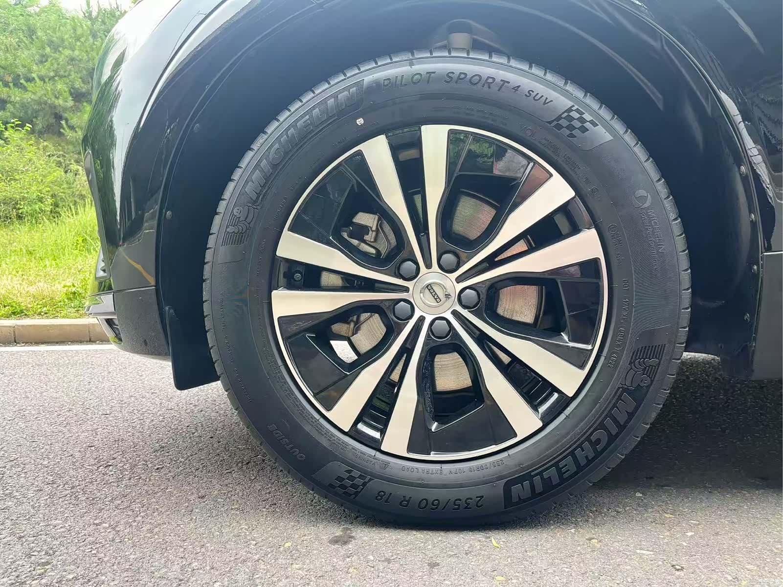 Volvo XC60, 2023 все фото