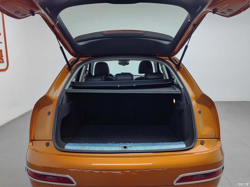 Audi Q3, 2014 16