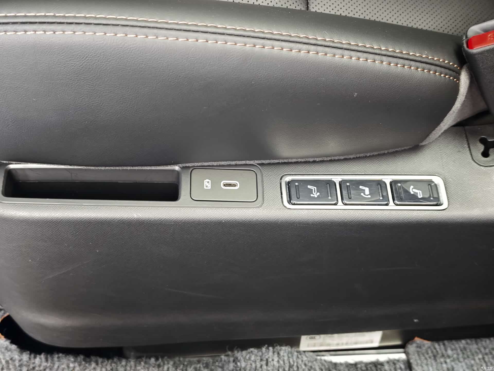 Trumpchi E8, 2024 16