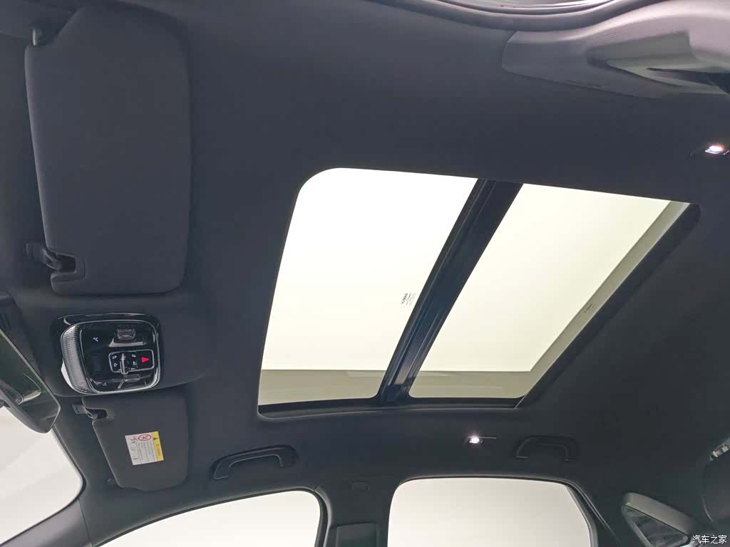 Geely Preface, 2026 14